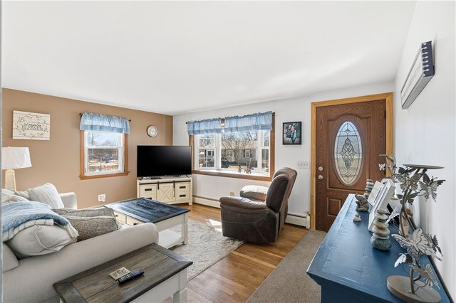 67 GARNET Street, West Warwick, RI 02893