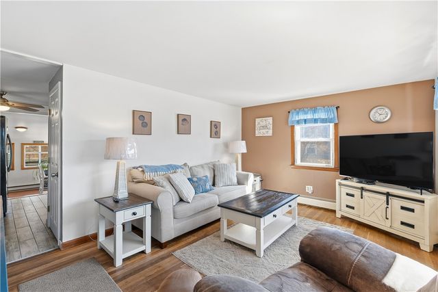 67 GARNET Street, West Warwick, RI 02893