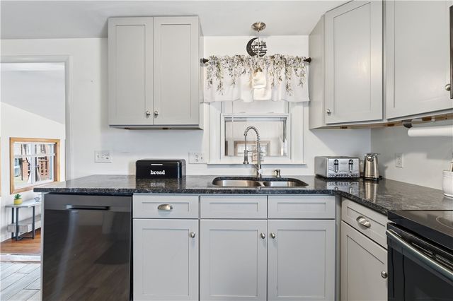 67 GARNET Street, West Warwick, RI 02893