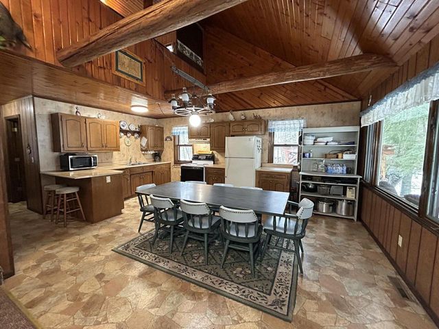 14946 N SUNRISE COURT, Mountain, WI 54149