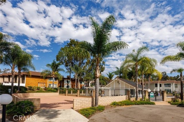 25885 Trabuco Road 206, Lake Forest (el Toro), CA 92630