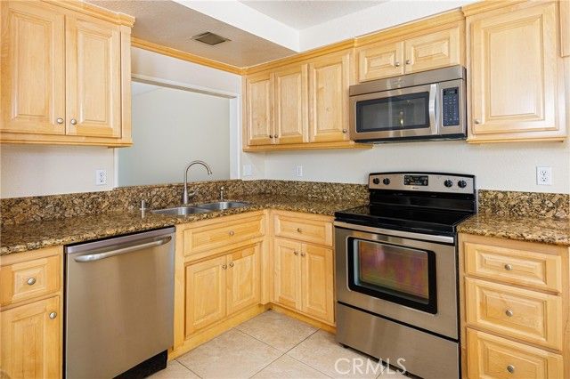 25885 Trabuco Road 206, Lake Forest (el Toro), CA 92630