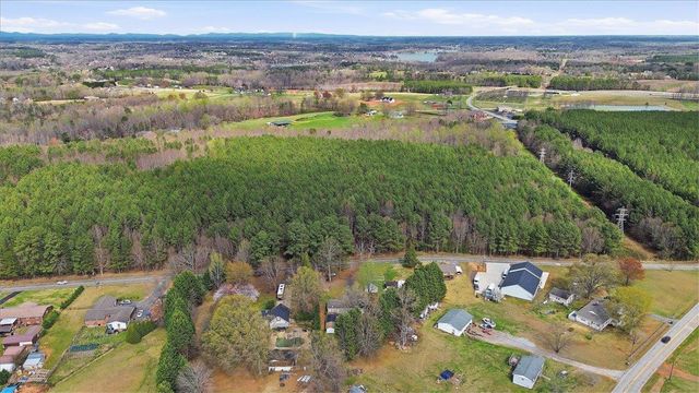 1361 Hickory Nut Road, Inman, SC 29349