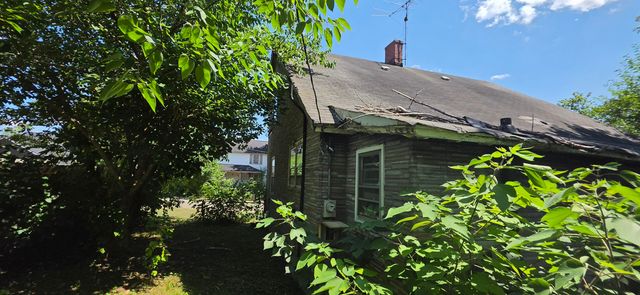 378 College Street, Spartanburg, SC 29303