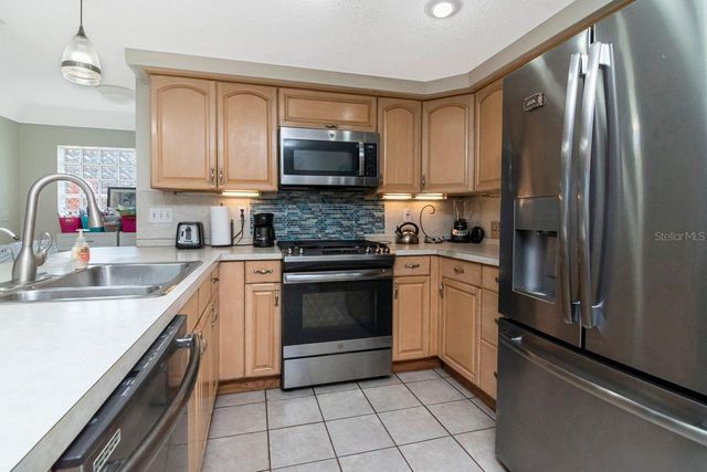 10532 67TH AVENUE, Seminole, FL 33772