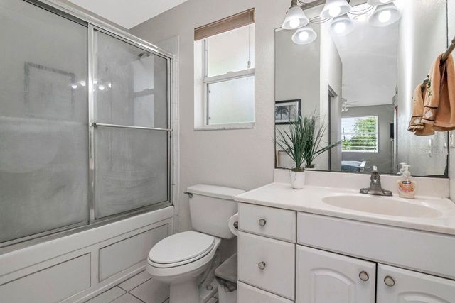 10532 67TH AVENUE, Seminole, FL 33772