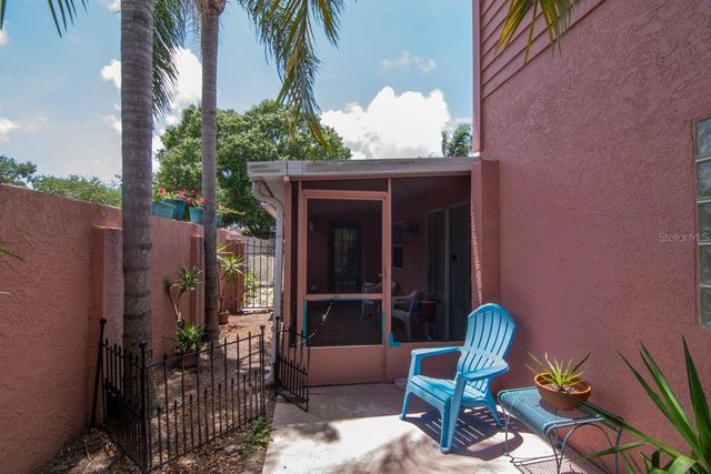 10532 67TH AVENUE, Seminole, FL 33772