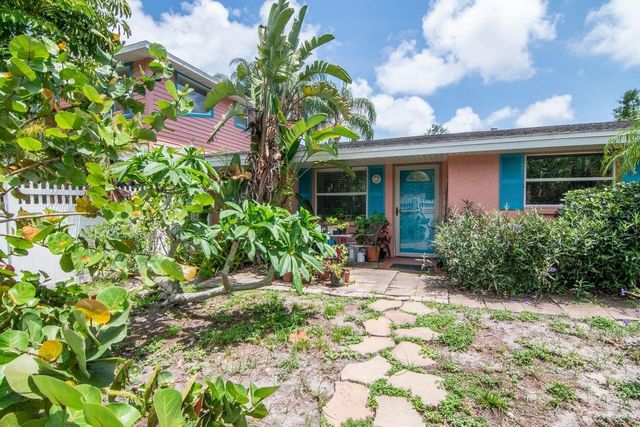 10532 67TH AVENUE, Seminole, FL 33772