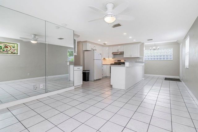 10532 67TH AVENUE, Seminole, FL 33772