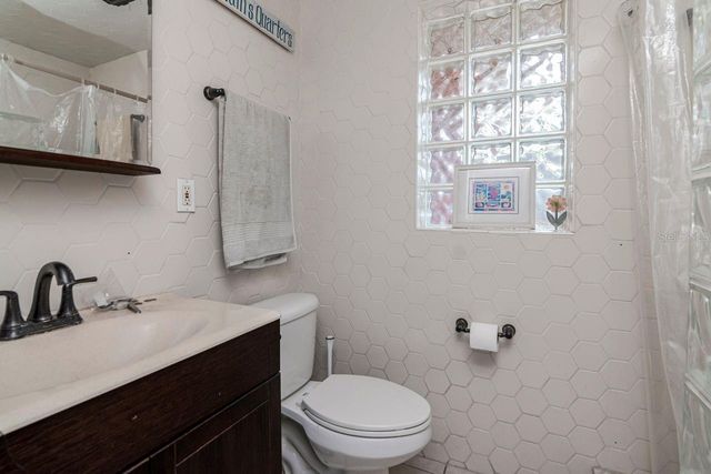 10532 67TH AVENUE, Seminole, FL 33772