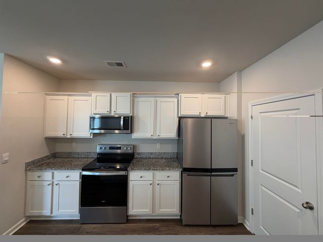 511 Meadowgrass Ct., Myrtle Beach, SC 29588