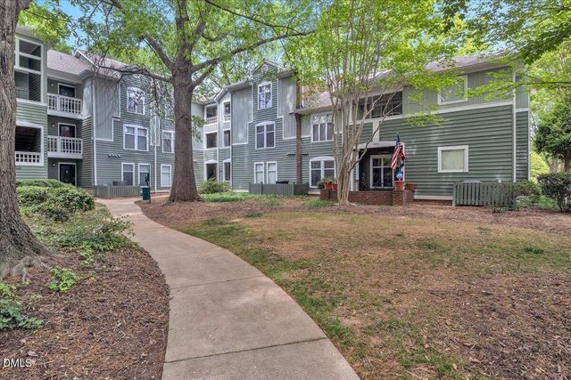 1201 Westview Lane, Raleigh, NC 27605