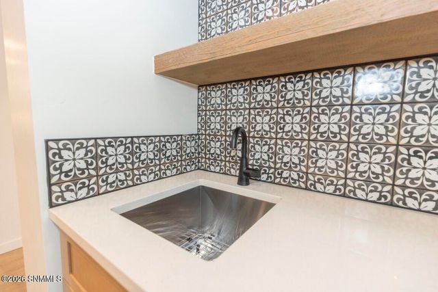 6735 Fairchild Loop, Las Cruces, NM 88012