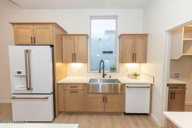 6735 Fairchild Loop, Las Cruces, NM 88012