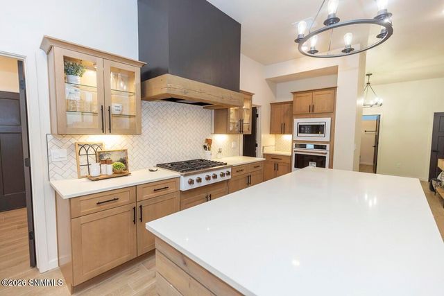 6735 Fairchild Loop, Las Cruces, NM 88012