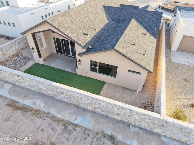 6735 Fairchild Loop, Las Cruces, NM 88012