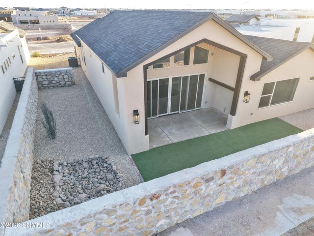 6735 Fairchild Loop, Las Cruces, NM 88012