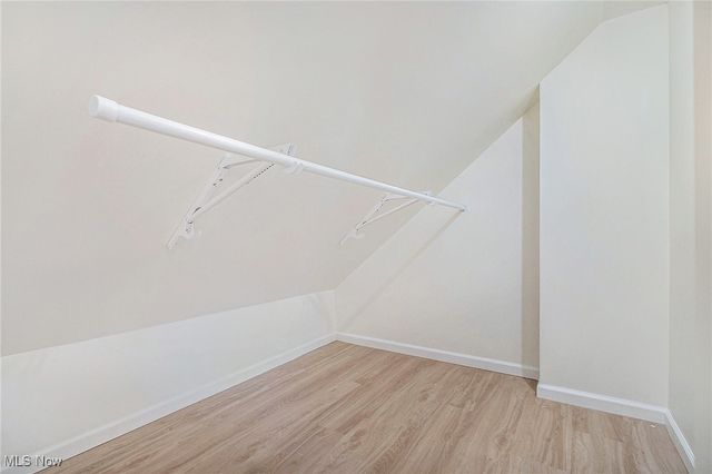 52 Avalon Drive, Bedford, OH 44146