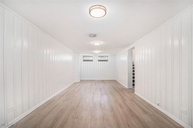 52 Avalon Drive, Bedford, OH 44146