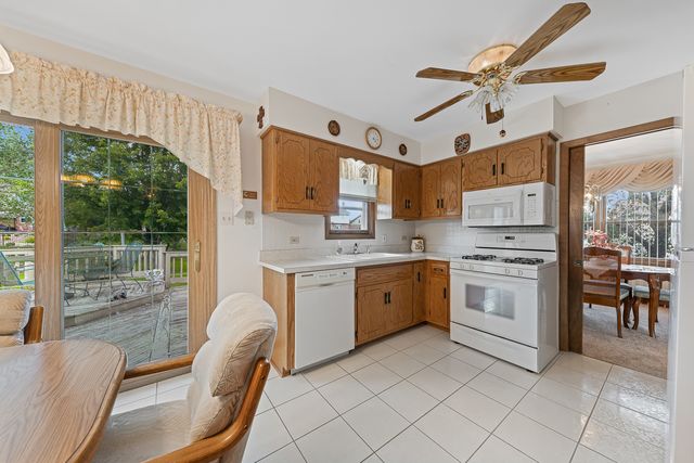 7502 W Lakeside Drive, Frankfort, IL 60423