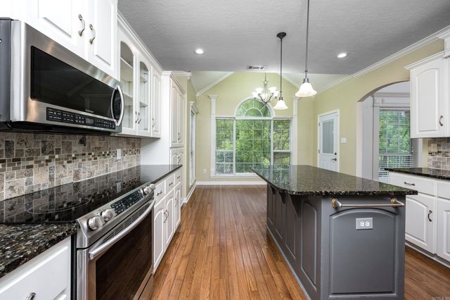 5017 Calico Creek Cove, North Little Rock, AR 72116