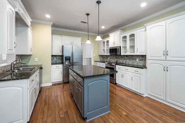 5017 Calico Creek Cove, North Little Rock, AR 72116