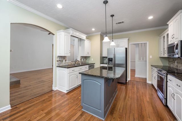 5017 Calico Creek Cove, North Little Rock, AR 72116