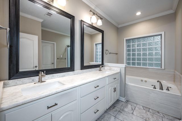 5017 Calico Creek Cove, North Little Rock, AR 72116