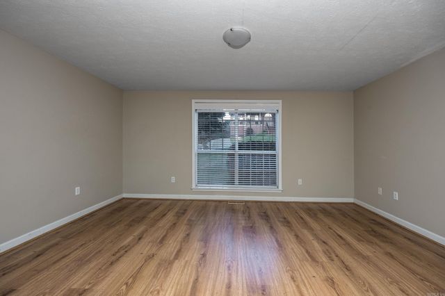 5017 Calico Creek Cove, North Little Rock, AR 72116