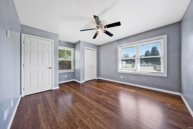 2202 E Iowa Street, Evansville, IN 47711