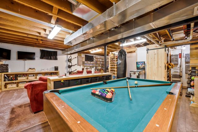 2202 E Iowa Street, Evansville, IN 47711