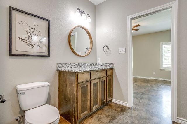 464 Wildwood Lane, Burleson, TX 76028