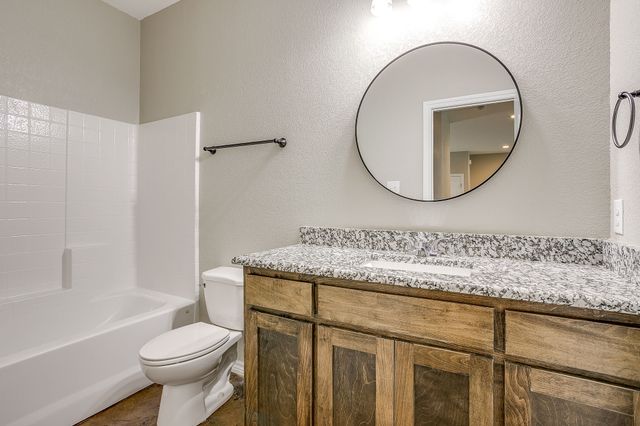 464 Wildwood Lane, Burleson, TX 76028