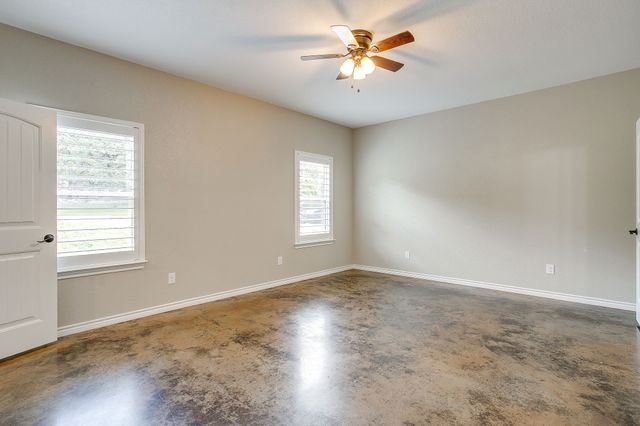 464 Wildwood Lane, Burleson, TX 76028