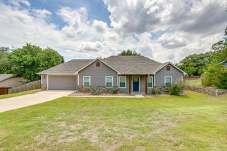 464 Wildwood Lane, Burleson, TX 76028