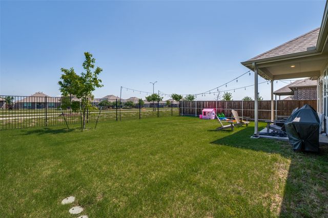 1005 Adelyn Street, Anna, TX 75409