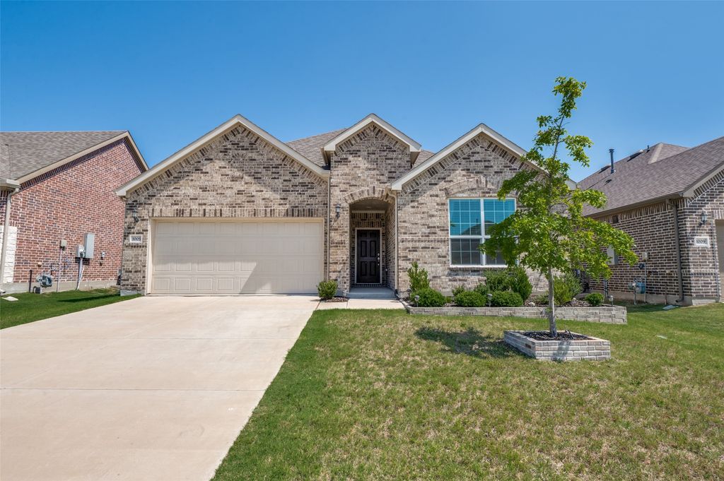 1005 Adelyn Street, Anna, TX 75409
