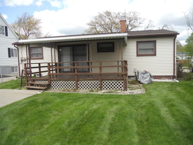 22119 Candace Drive, Rockwood City, MI 48173