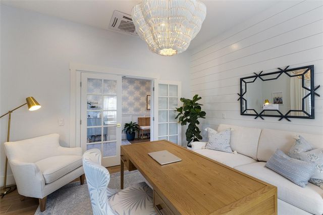 1519 RIVERVIEW LANE, Bradenton, FL 34209