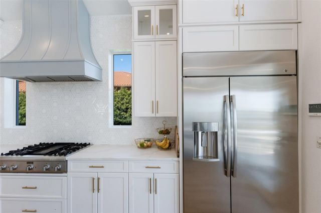 1519 RIVERVIEW LANE, Bradenton, FL 34209