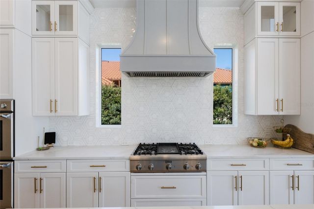 1519 RIVERVIEW LANE, Bradenton, FL 34209