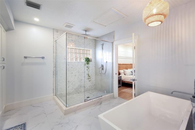 1519 RIVERVIEW LANE, Bradenton, FL 34209