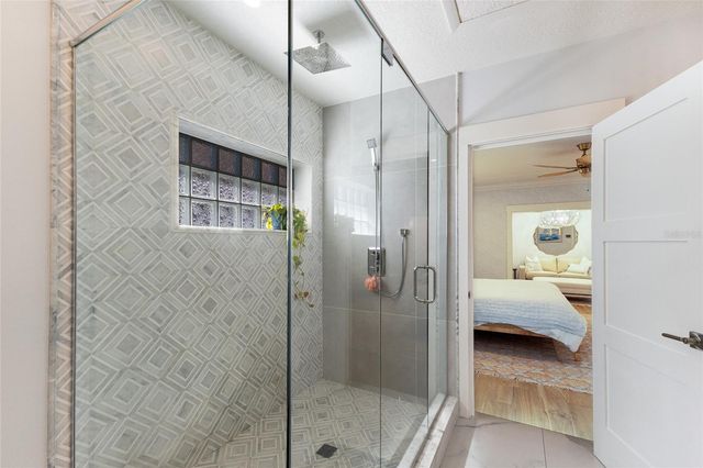 1519 RIVERVIEW LANE, Bradenton, FL 34209