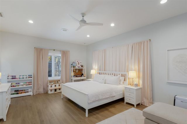 1519 RIVERVIEW LANE, Bradenton, FL 34209