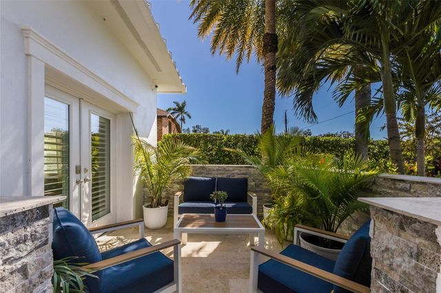 1519 RIVERVIEW LANE, Bradenton, FL 34209