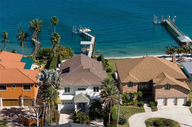 1519 RIVERVIEW LANE, Bradenton, FL 34209