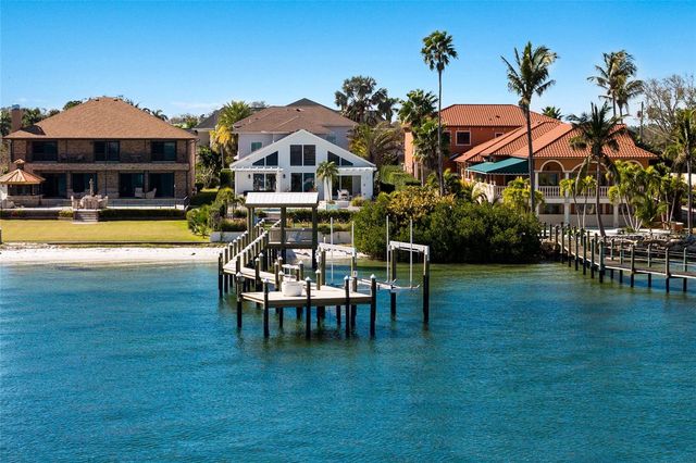 1519 RIVERVIEW LANE, Bradenton, FL 34209