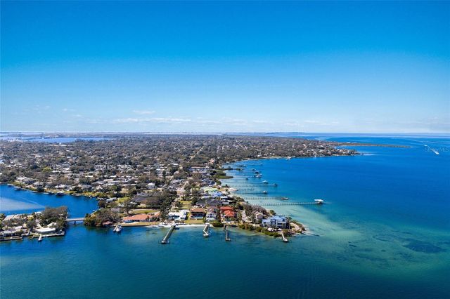 1519 RIVERVIEW LANE, Bradenton, FL 34209