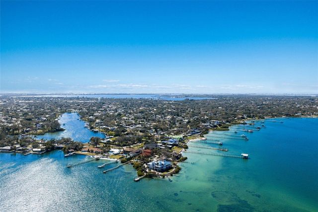 1519 RIVERVIEW LANE, Bradenton, FL 34209