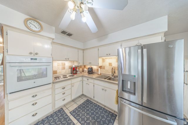 1887 W MYERS LN, Riverton, UT 84065